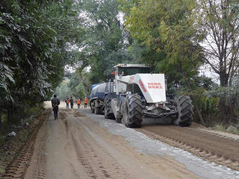 WR2300E，甘肅蘭州冷再生
